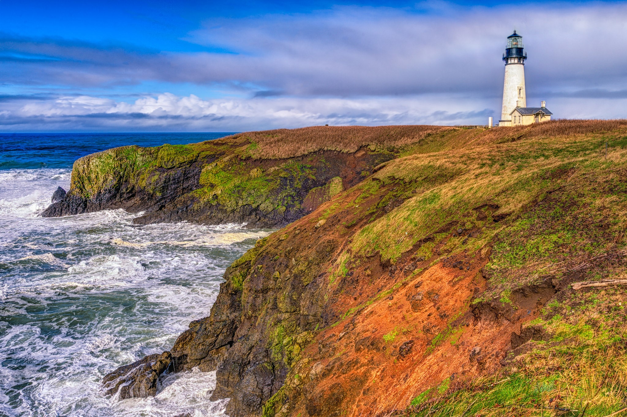 Yachina Head Lighthouse - Oregon's Pacific coast