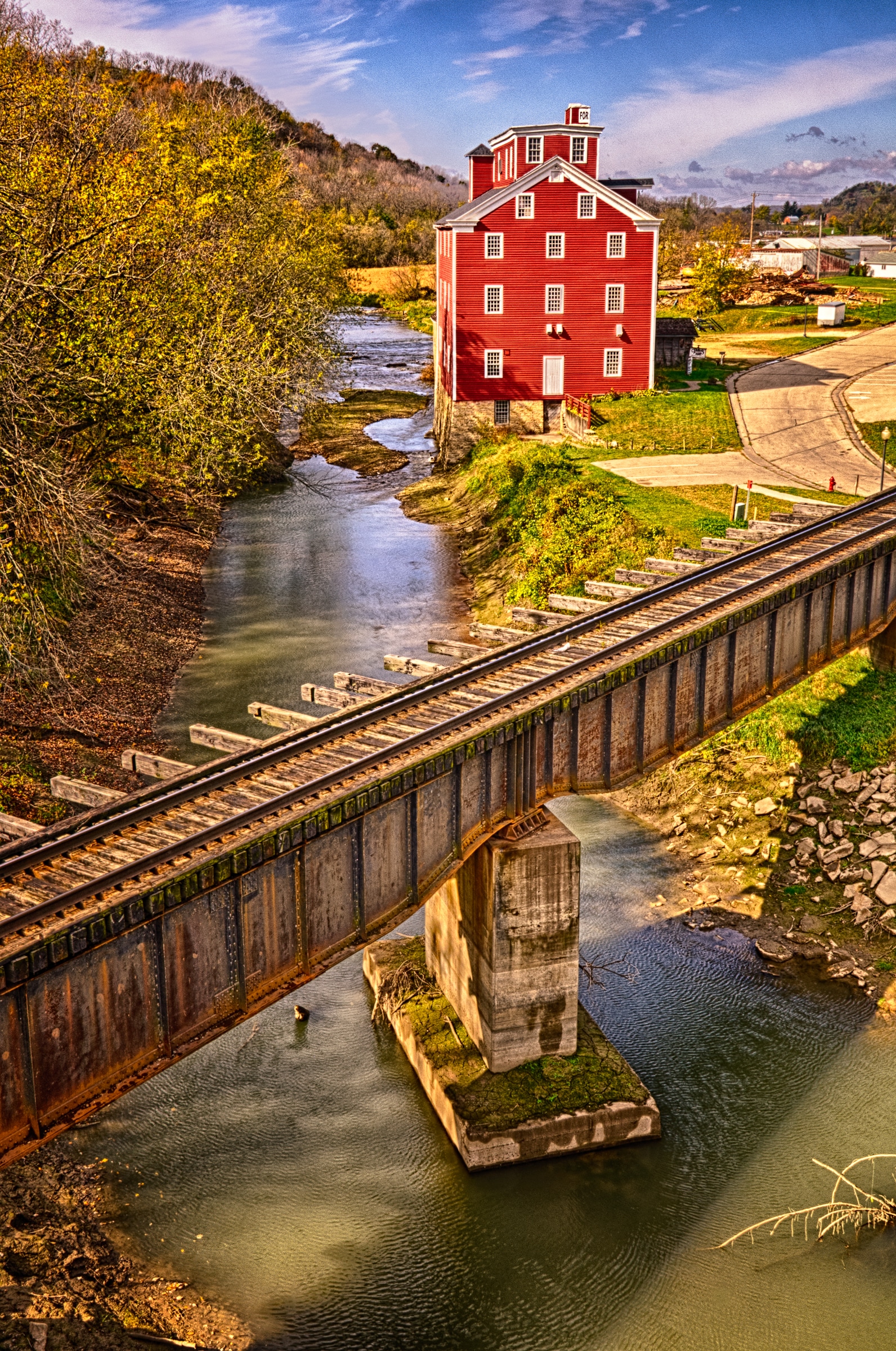 Potter's Mill in Bellevue, Iowa, along the Great River Road.