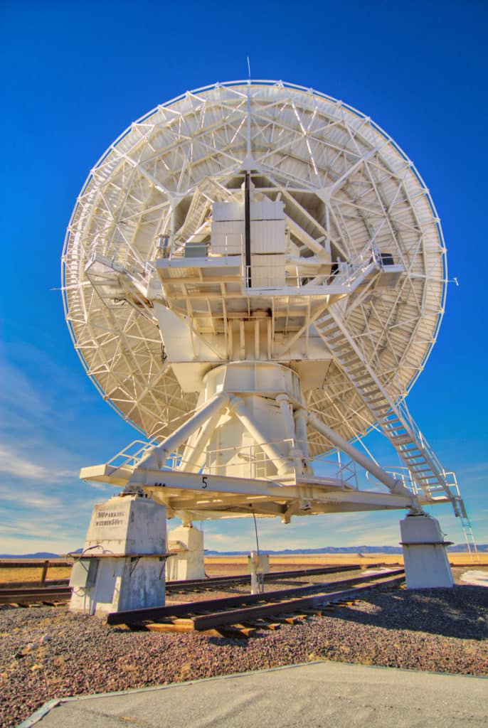 Antenna of the Very Large Array radio observatory, west of Socorro, New Mexico.