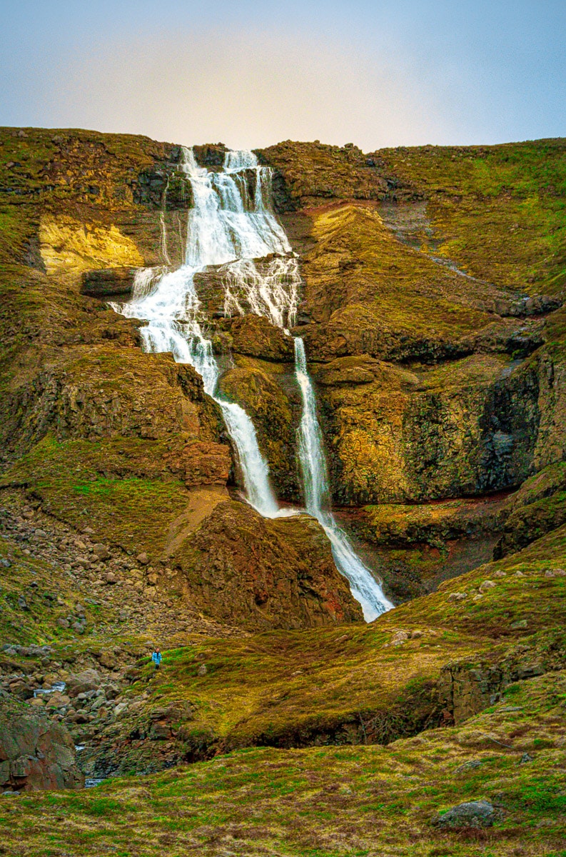 Water from this multiple-cascading waterfall, the Rjúkandi, runs into the JOKULSA a BRU, known locally as the Jokla. It is located off Route 1, northwest of Egilsstaðir.
